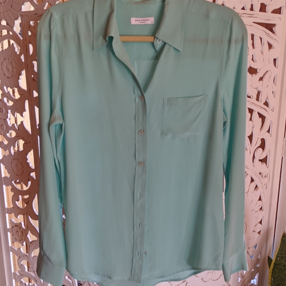 Equipment silk button up NWT S - Picture 1 of 2